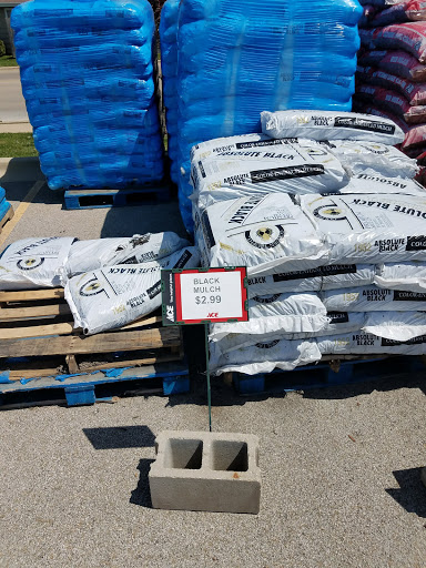 Hardware Store «Charleston Ace Hardware», reviews and photos, 1320 E St, Charleston, IL 61920, USA