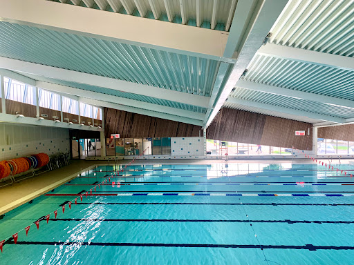 Large pools Nottingham
