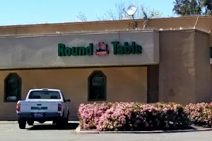 Round Table Pizza image