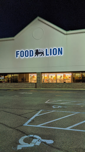 Grocery Store «Food Lion», reviews and photos, 10880 Warwick Blvd, Newport News, VA 23601, USA