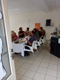 Atmosphère du Restaurant de grillades Ferreira lina à Courmemin - n°8