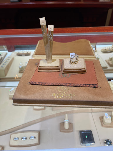 Jewelry Store «Benchmark Jewelers - Town East Mall», reviews and photos, 1162 Town East Mall, Mesquite, TX 75150, USA