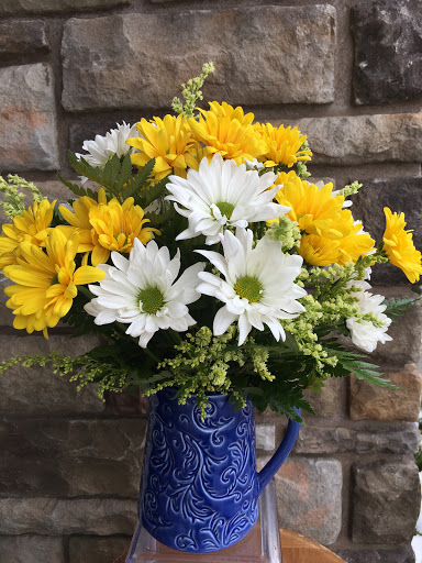 Florist «A Kitty & Family Florists», reviews and photos, 12 Eltingville Blvd, Staten Island, NY 10312, USA