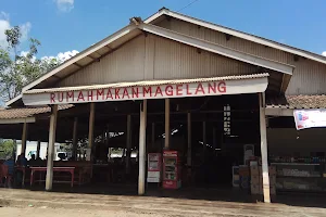 Rumah Makan Magelang image