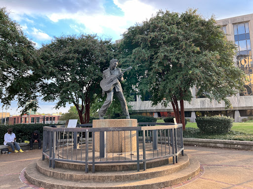 Tourist Attraction «Elvis Statue», reviews and photos, 115 Beale St, Memphis, TN 38103, USA