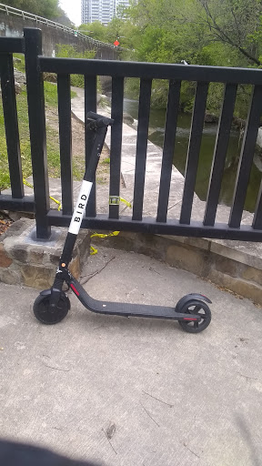 Park «Turtle Creek Parkway Park», reviews and photos, Bowen St, Dallas, TX 75219, USA