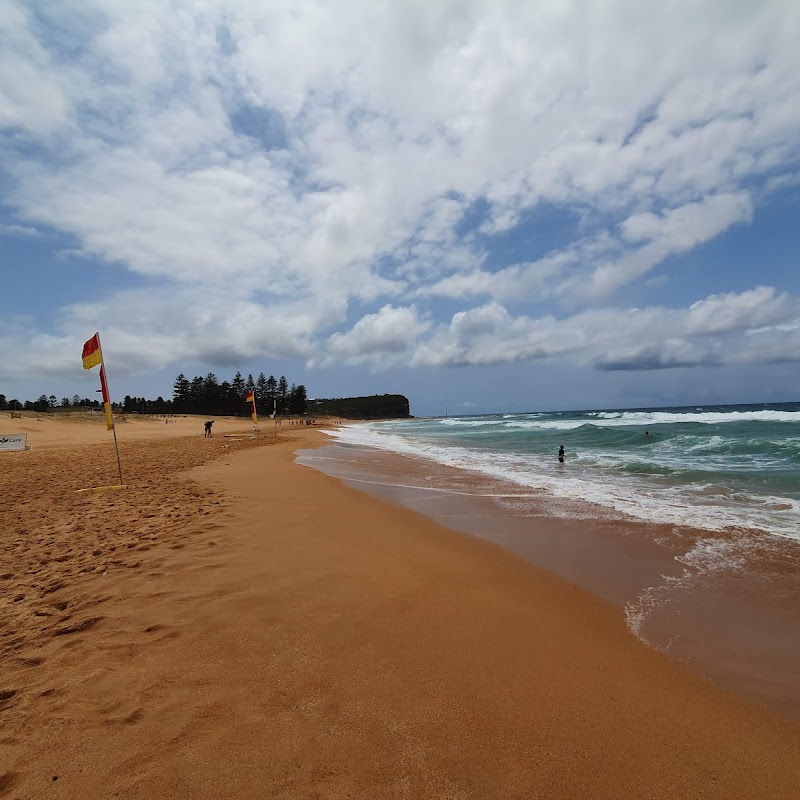 Mona Vale Beach