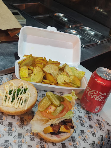 Avaliações sobre Clandestino burger em Curitiba - Cafeteria