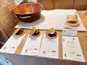 Photo n°9 de TOMO à Paris ()