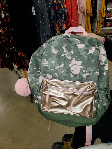 Clothing Store «Old Navy», reviews and photos, 1232 3rd Street Promenade, Santa Monica, CA 90401, USA