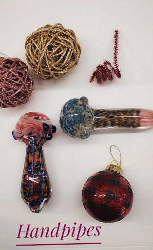 Tobacco Shop «Cherry Smoke & Skate Shop», reviews and photos, 418 Cherry Ave, Long Beach, CA 90802, USA