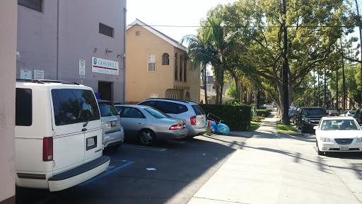 Thrift Store «Goodwill - Glendale», reviews and photos, 1622 W Glenoaks Blvd, Glendale, CA 91202, USA