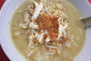 SOTO AYAM KEMIRI PAK DJUMADI dpn hotel Kurnia image