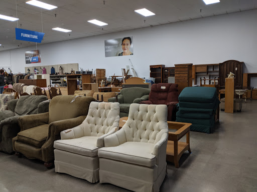 Thrift Store «Volunteers of America Thrift Store», reviews and photos, 1135 N Belsay Rd, Burton, MI 48509, USA
