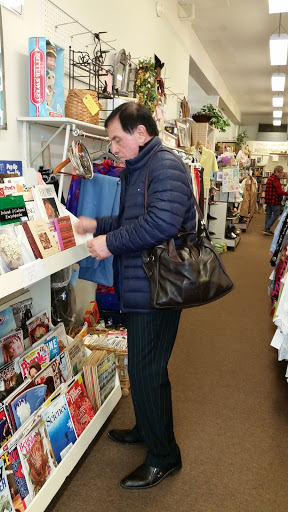 Thrift Store «Worthington Thrift Shop», reviews and photos, 5600 N High St, Worthington, OH 43085, USA