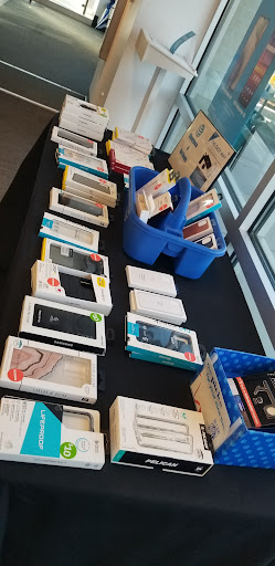 Cell Phone Store «AT&T», reviews and photos, 1835 Pine Island Rd, Myrtle Beach, SC 29577, USA