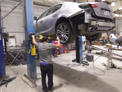 Auto Body Shop «Atlas Auto Body», reviews and photos, 1605 N Shore Rd, Revere, MA 02151, USA