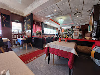 Atmosphère du Restaurant indien Le Palais de l'Inde à Sallanches - n°2