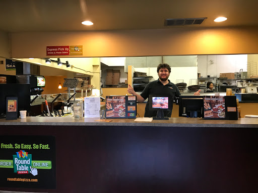 Pizza Restaurant «Round Table Pizza - University Place, WA», reviews and photos, 7011 27th St W, University Place, WA 98466, USA