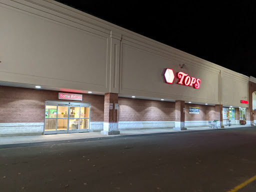 Supermarket «TOPS Friendly Markets», reviews and photos, 3955 Vineyard Dr, Dunkirk, NY 14048, USA