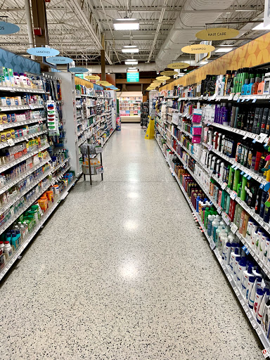 Supermarket «Publix Super Market at Merchants Village», reviews and photos, 520 Folly Rd, Charleston, SC 29412, USA