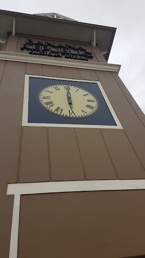 Shoe Store «DSW Designer Shoe Warehouse», reviews and photos, 8400 Factory Shops Blvd #400, Jeffersonville, OH 43128, USA