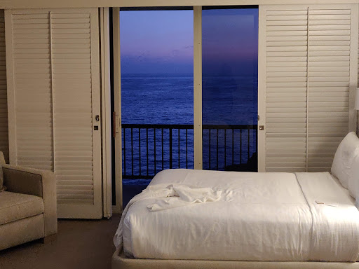 Beach Resort «Surf & Sand Resort», reviews and photos, 1555 S Coast Hwy, Laguna Beach, CA 92651, USA