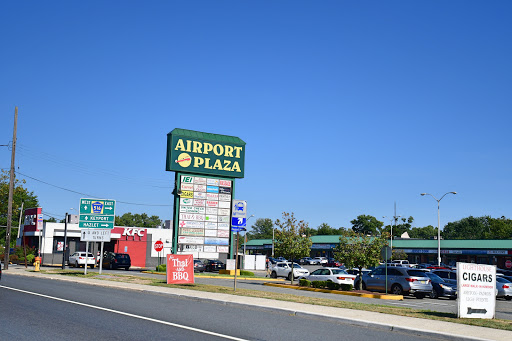Shopping Mall «Airport Plaza Shopping Center», reviews and photos, 1390 NJ-36, Hazlet, NJ 07730, USA