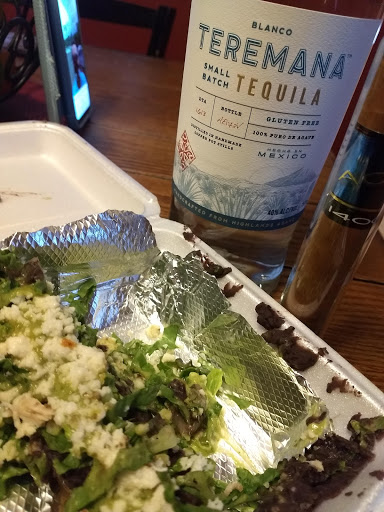 Liquor Store «Liquor Xpress», reviews and photos, 67 E Oak Rd, Vineland, NJ 08360, USA