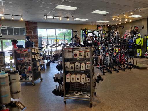 Bicycle Store «Trek Bicycle Store», reviews and photos, 639 Ogden Ave, Downers Grove, IL 60515, USA