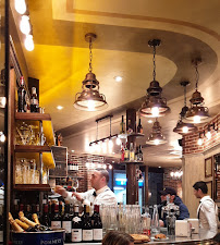 Atmosphère du Restaurant Le Mondial à Paris - n°13