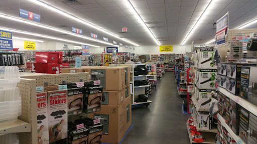 Hardware Store «Harbor Freight Tools», reviews and photos, 7089 S Orange Blossom Trail, Orlando, FL 32809, USA