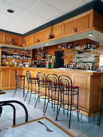 Atmosphère du Restaurant Le Relais de Trémont à Lys-Haut-Layon - n°1