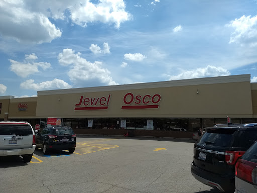 Grocery Store «Jewel-Osco», reviews and photos, 33 E St Charles Rd, Villa Park, IL 60181, USA