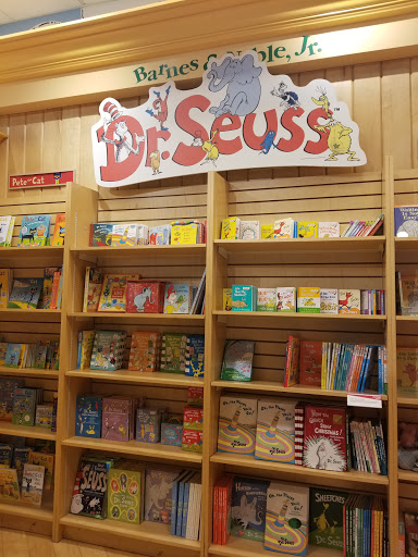 Book Store «Barnes & Noble Booksellers West Side», reviews and photos, 3701 Ellison Dr NW, Albuquerque, NM 87114, USA