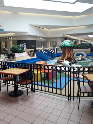 Shopping Mall «The Marketplace Mall», reviews and photos, 1 Miracle Mile Dr, Rochester, NY 14623, USA