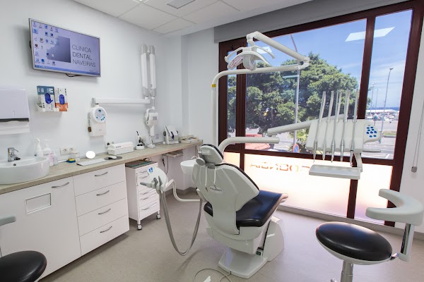 Imagen de Clínica Dental Naveiras (6 de 11)