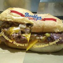 Hamburger du Restaurant américain Brooklyn Foodz à Manosque - n°5