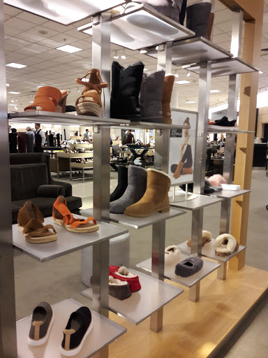 Department Store «Nordstrom Alderwood Mall», reviews and photos, 3200 184th St SW, Lynnwood, WA 98037, USA