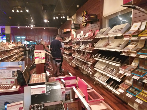 Cigar Shop «Miami Cigar Shop - Neptune Cigars SuperStore», reviews and photos, 9308 S Dixie Hwy, Kendall, FL 33156, USA