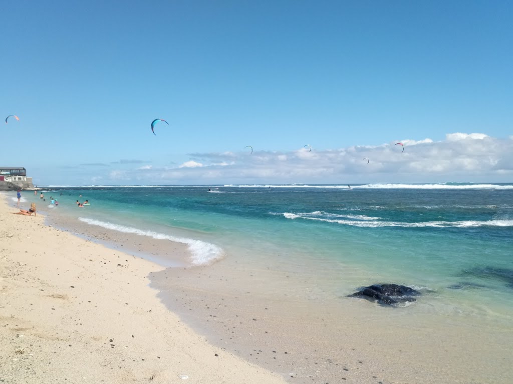 Photo of Boulevard Hubert Delisle with turquoise pure water surface