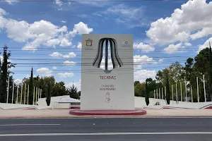 Campana Ciudad Del Bicentenario image