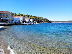 Foto von Pylos Beach mit geräumige küstenlinie