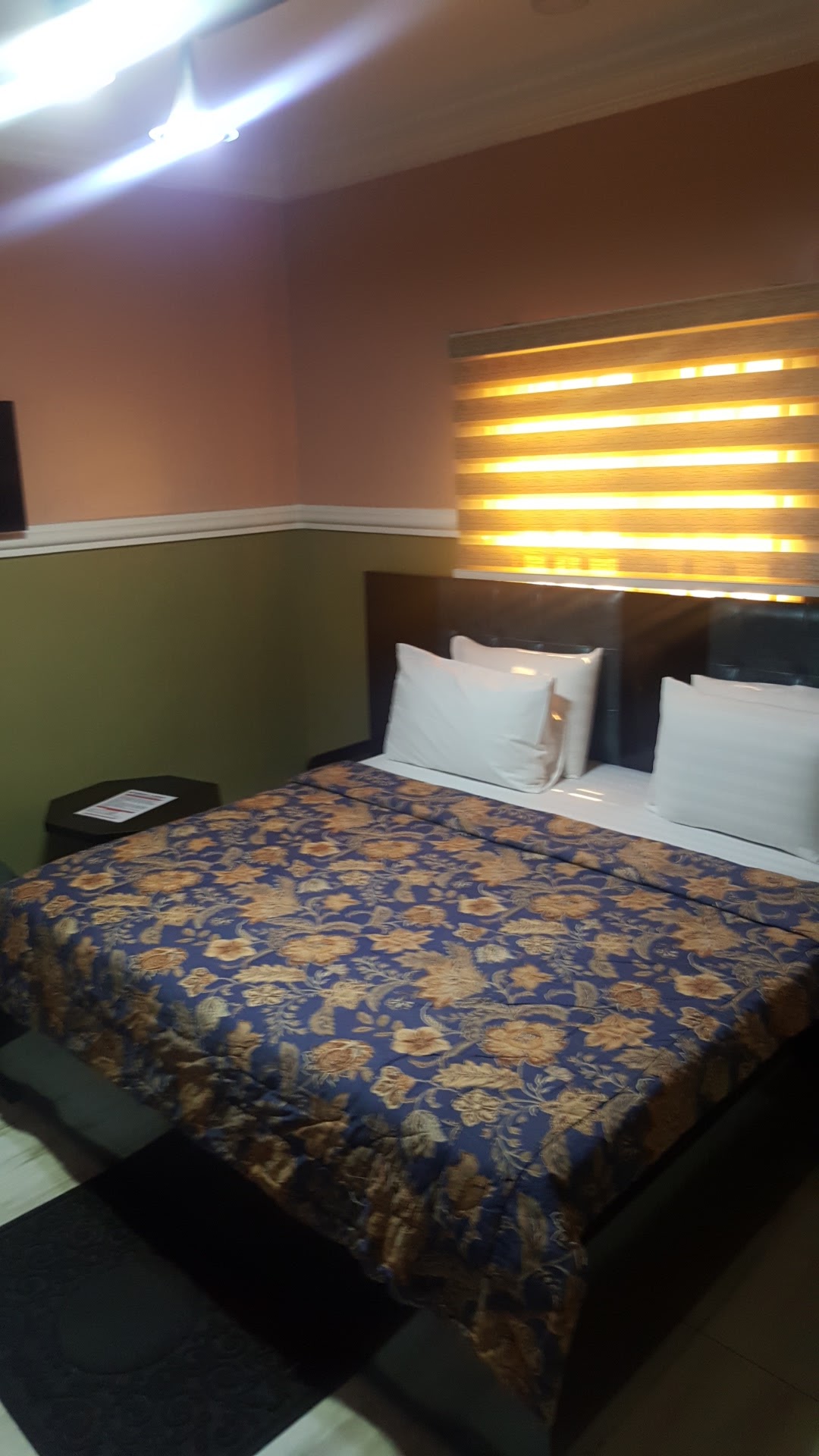 Darham Suites