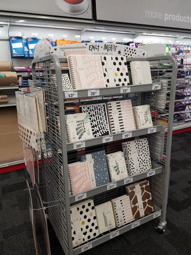 Shopping Mall «Wakefield Mall», reviews and photos, 160 Old Tower Hill Rd, Wakefield, RI 02879, USA