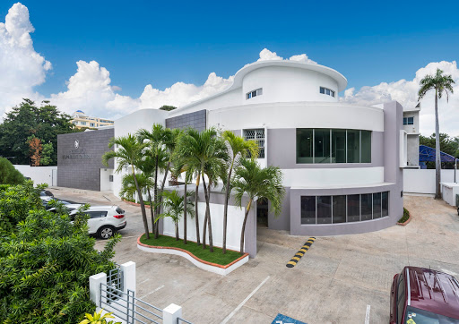 Ophthalmological clinics in Santo Domingo