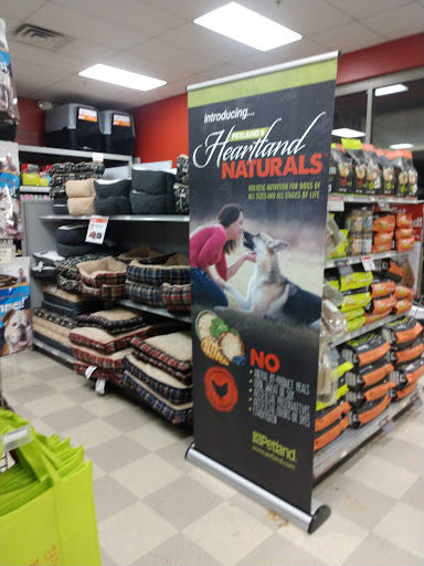 Pet Store «Petland», reviews and photos, 977 E State St, Athens, OH 45701, USA