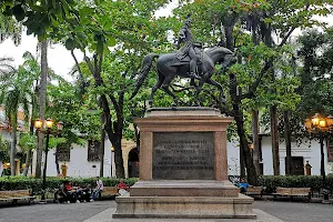 Plaza de Bolívar image