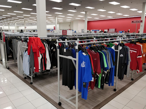 Clothing Store «Burlington Coat Factory», reviews and photos, 5766 Buford Hwy NE, Doraville, GA 30340, USA