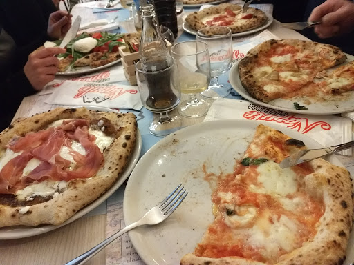 Pizzeria Napule in Francavilla Fontana, Provincia di Brindisi